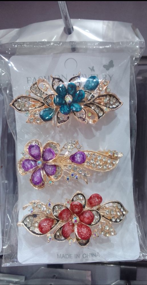 A set of hair clips