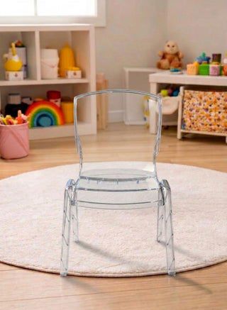 Transparent children's chair_thumbnail_0