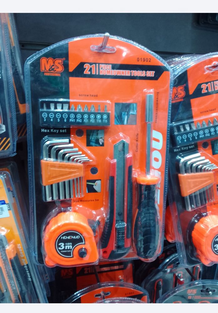 Home maintenance tool kit_thumbnail_1