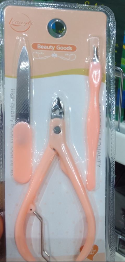 Nail care toolsNail care tools_thumbnail_2