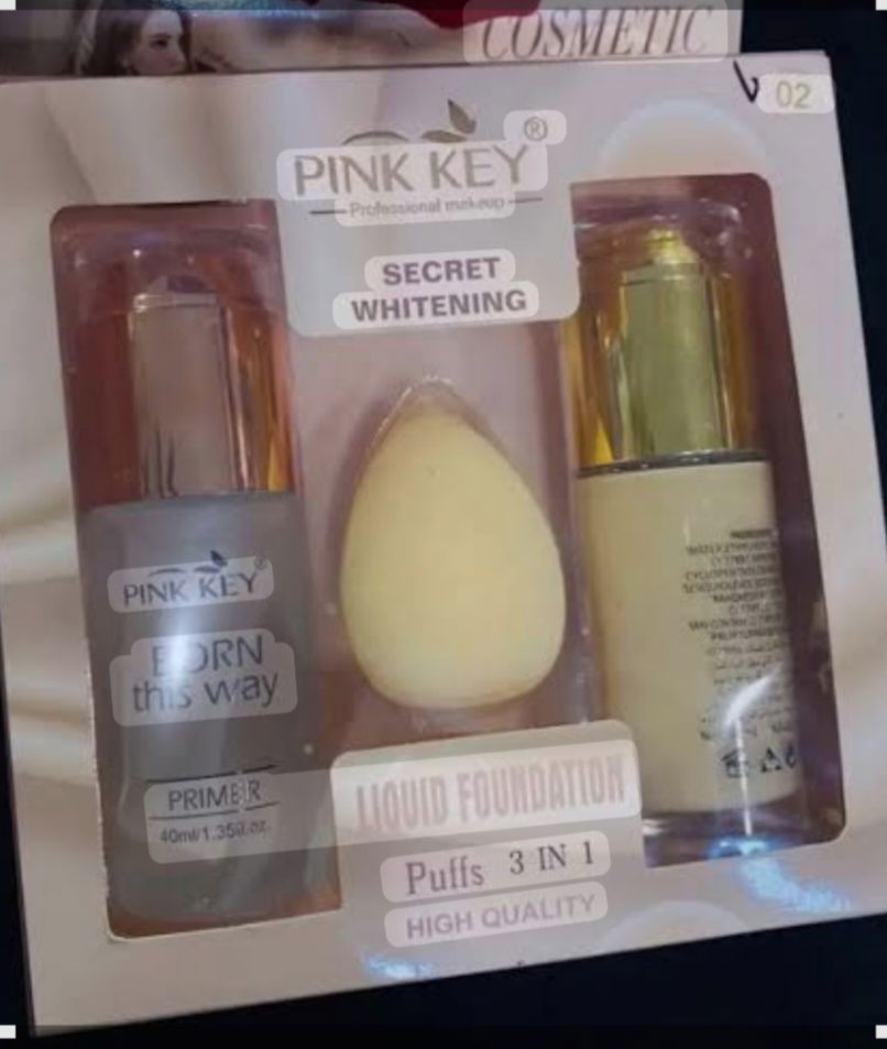 A makeup set consisting of foundation, liquid primer, and a blending sponge._thumbnail_1