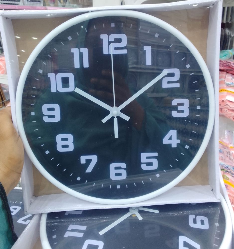 Wall clock_thumbnail_2